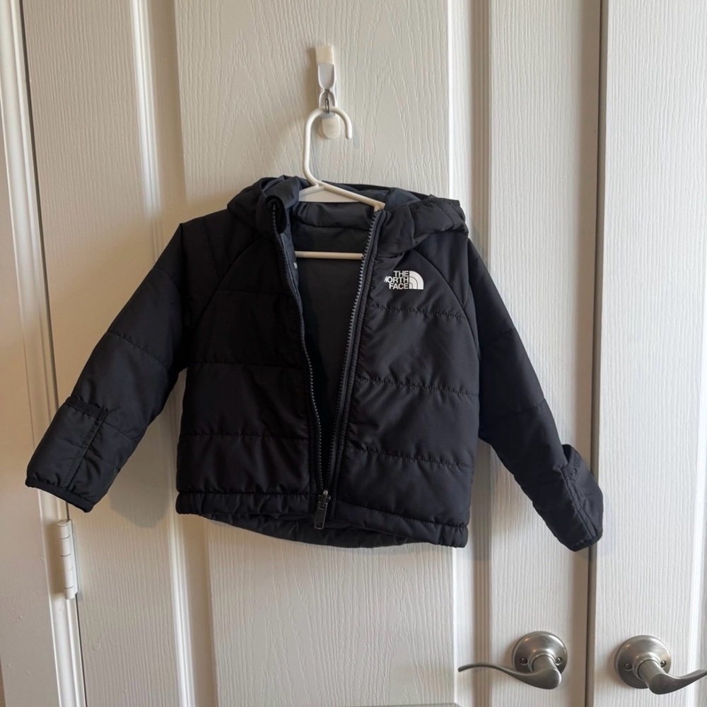 The North Face Black Hooded Puffer Coat reversible